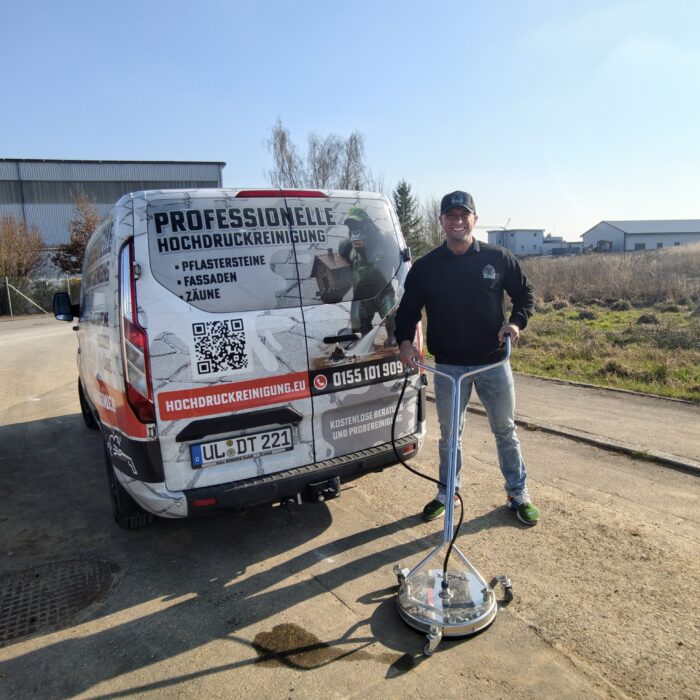 Terrassenreinigung und Pflasterreinigung ohne Streifen mit Flächenreiniger mosmatic